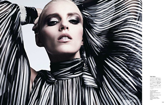 Ecstasy of the moment: Anja Rubik su Vogue Japan