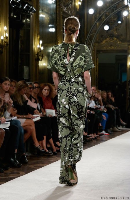 Les Copains, Stefania Bandiera debutto, Les Copains primavera estate 2015, Les Copains spring sumer 2015, MFW, milan fashion week, settimana della moda, shantung di seta, intarsi jacquard, sandali sughero, macrofoglie jungle, foto laura Manfredi, Foto Rocknmode, Laura Manfredi fashion blogger,