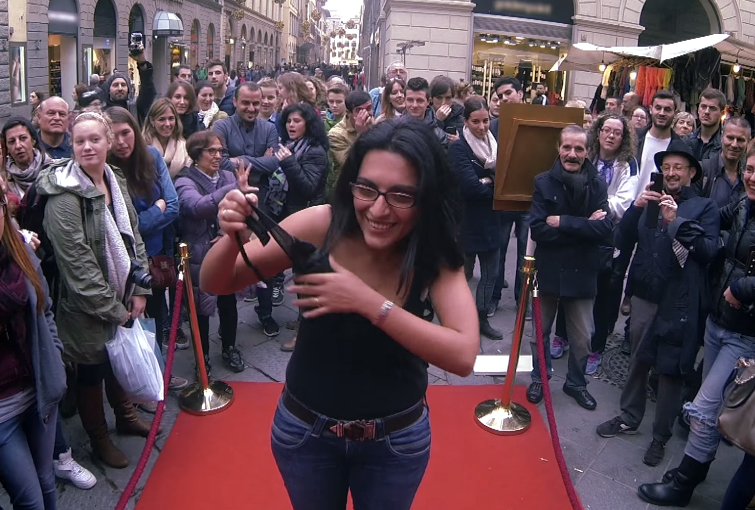 A cosa sei disposta a rinunciare per una Carinabag?, Carinabag, Braccialini borsa macchina, anniversario Braccialini, Distributore borse Braccialini