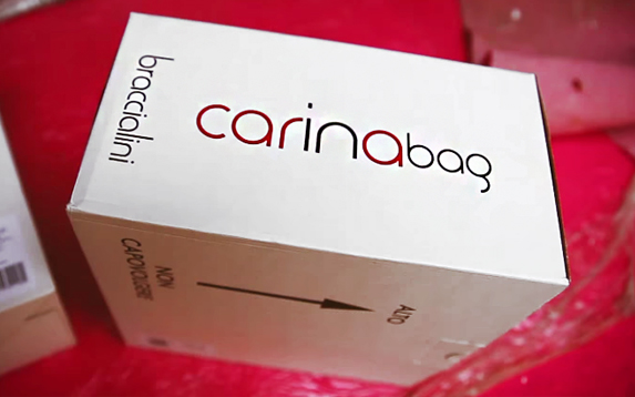 #getcarinabag – Braccialini regala la CARinAbag e il video diventa virale